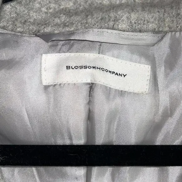 Blossom H Company l Light Gray Open Front Long Wool Coat Large - Picture 8 of 9